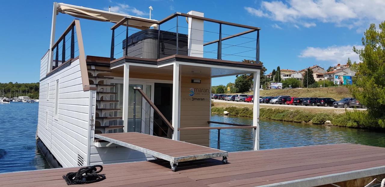 House Boat - Floating House Sofia Hotel Pula Ngoại thất bức ảnh