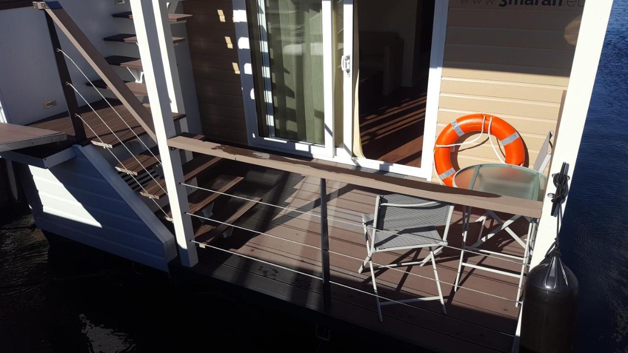 House Boat - Floating House Sofia Hotel Pula Ngoại thất bức ảnh